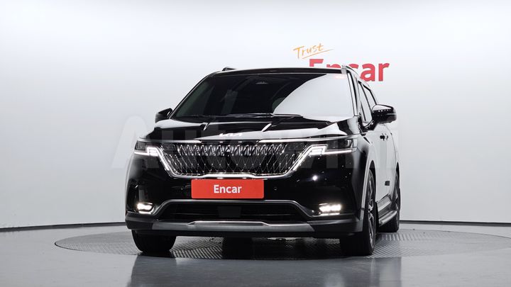 Kia Carnival 2023 — 3