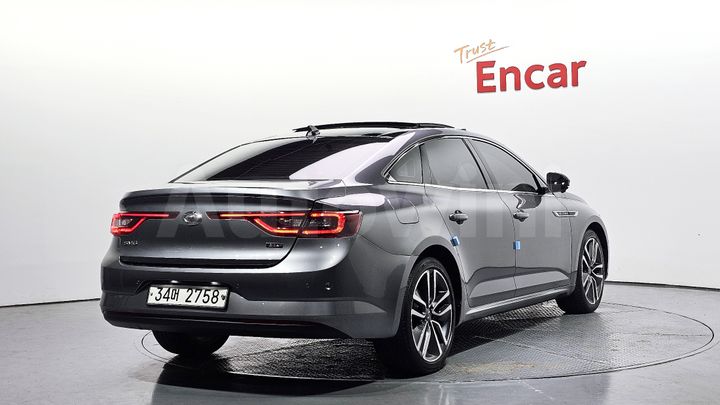 Renault SM6 2019 — 2