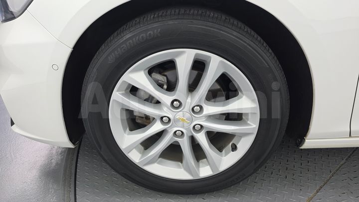Chevrolet Malibu 2017 — 5