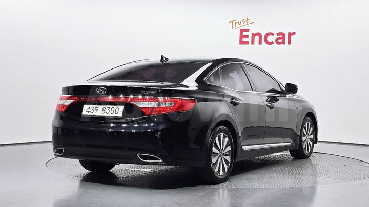 Hyundai Grandeur 2014 — 2