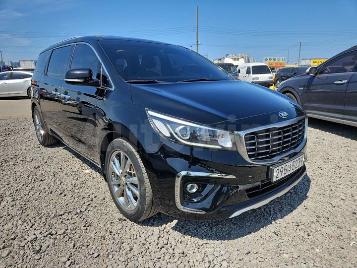 Kia Carnival 2019 — 4