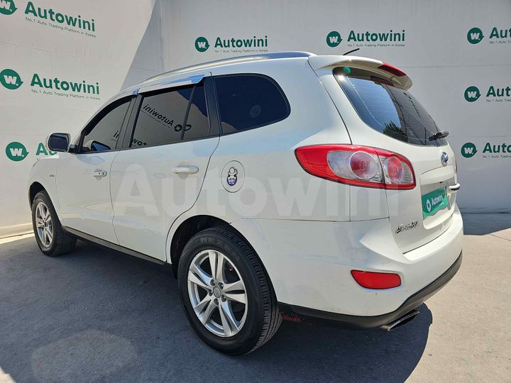 Hyundai SantaFe 2010 — 3