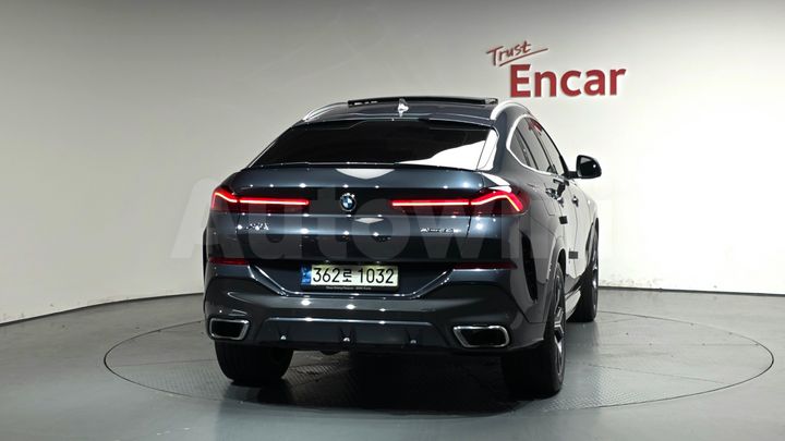 BMW X6 2022 — 4