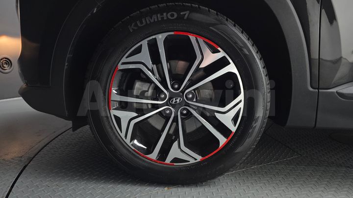 Hyundai SantaFe 2019 — 5