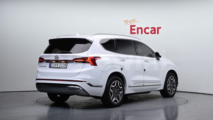 Hyundai SantaFe 2023 — 2