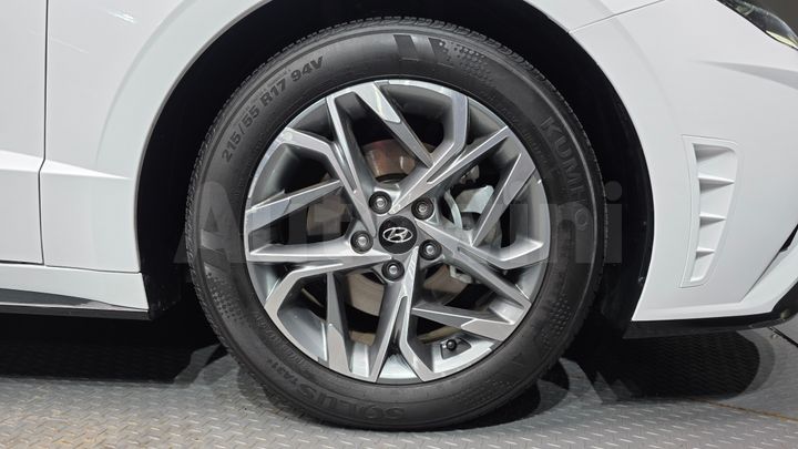 Hyundai Sonata 2023 — 5