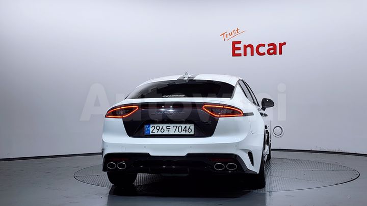 Kia Stinger 2018 — 4