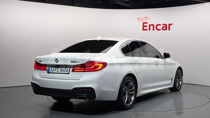 BMW 5 Series 2020 — 2