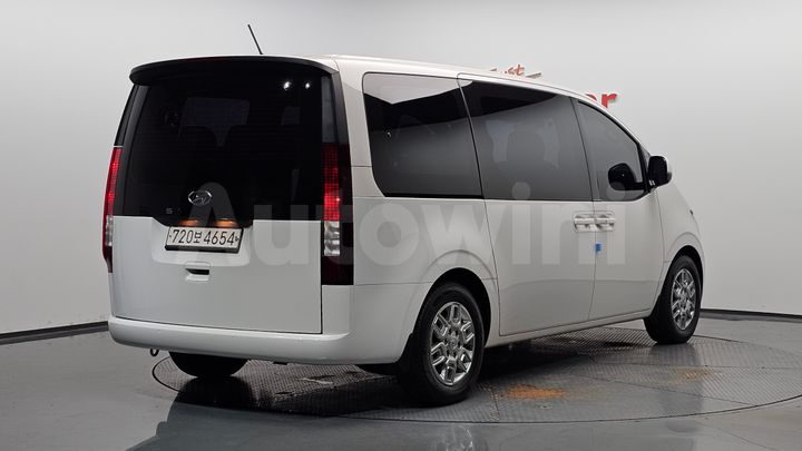 Hyundai Staria 2022 — 2