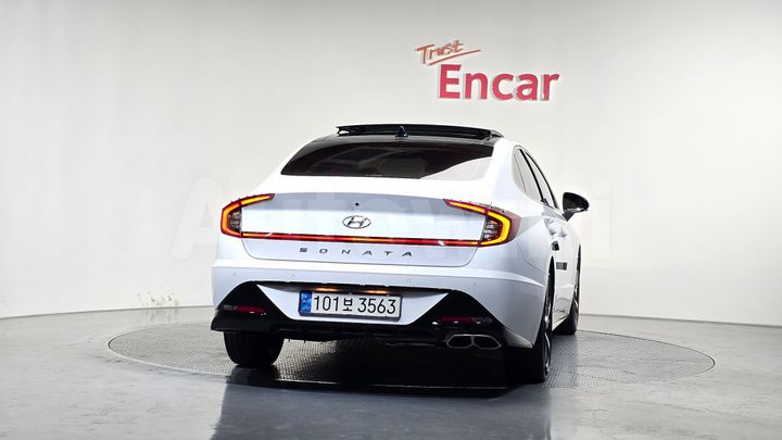 Hyundai Sonata 2023 — 3