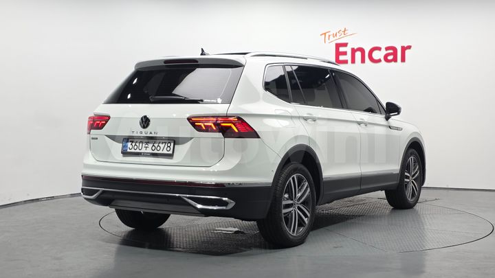 Volkswagen Tiguan 2024 — 2