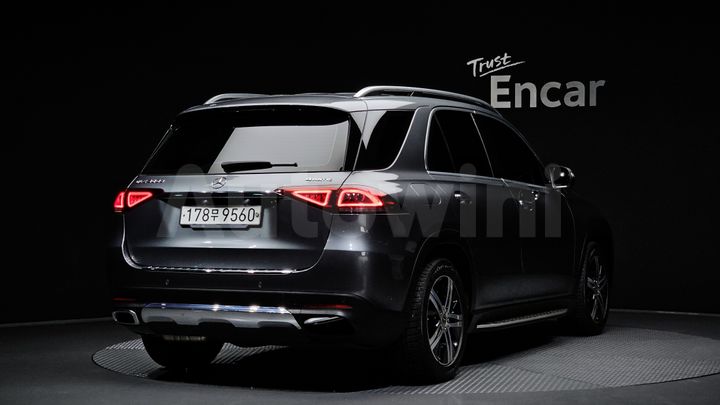 Mercedes Benz GLE Class 2019 — 2