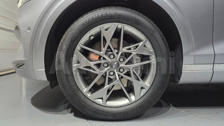 Genesis GV70 2024 — 5