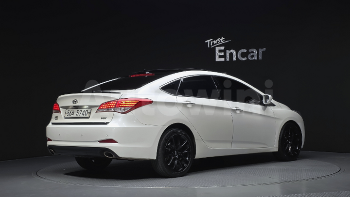 Hyundai i40 2013 — 2