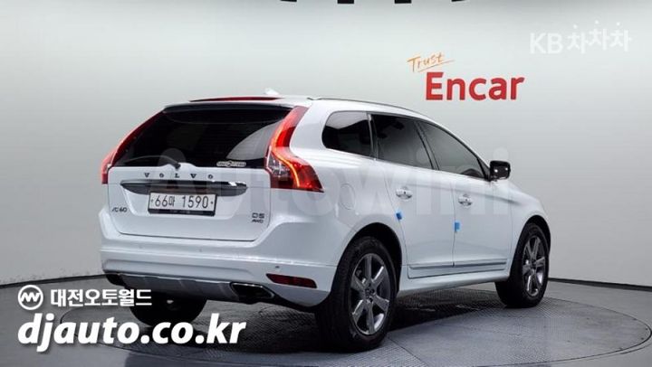 Volvo XC60 2014 — 2