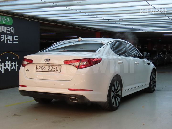 Kia K5 2011 — 4