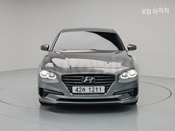 Hyundai Grandeur 2018 — 2