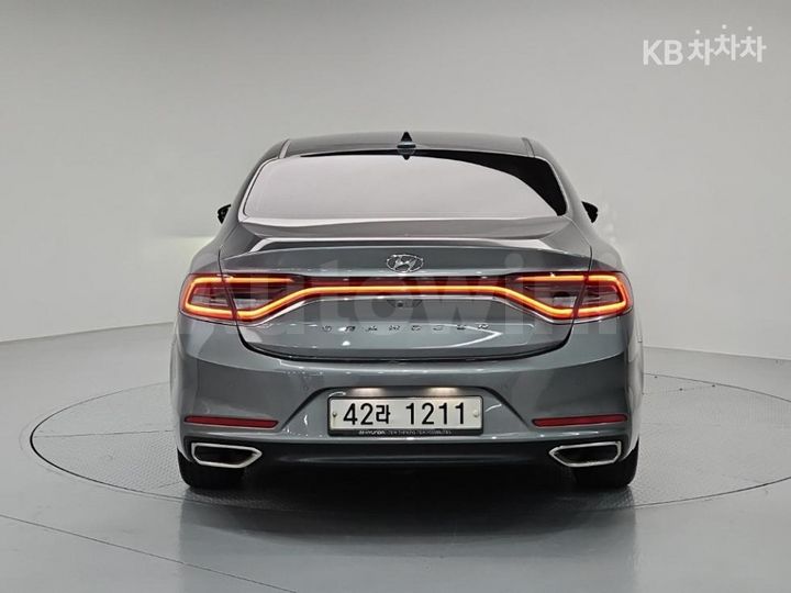 Hyundai Grandeur 2018 — 3