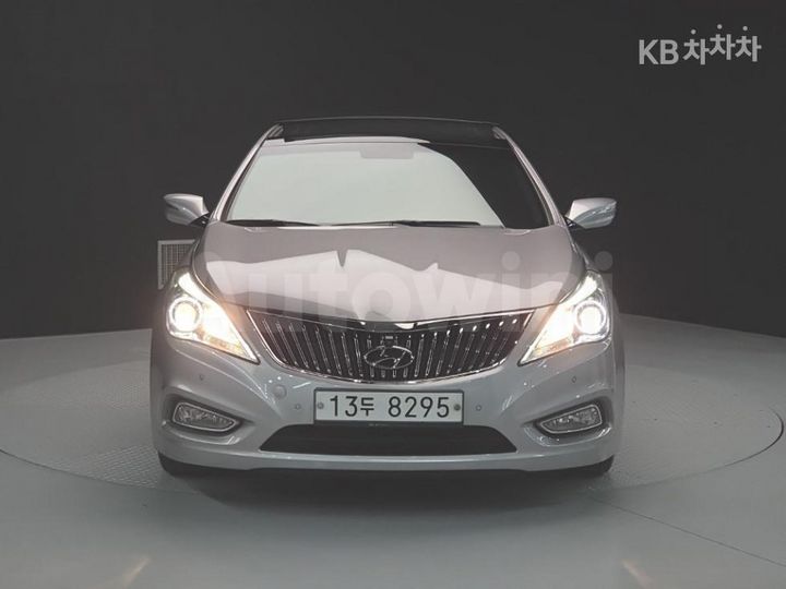 Hyundai Grandeur 2011 — 2