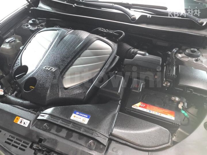 Hyundai Grandeur 2011 — 5