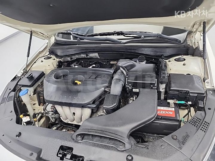 Kia K5 2016 — 5