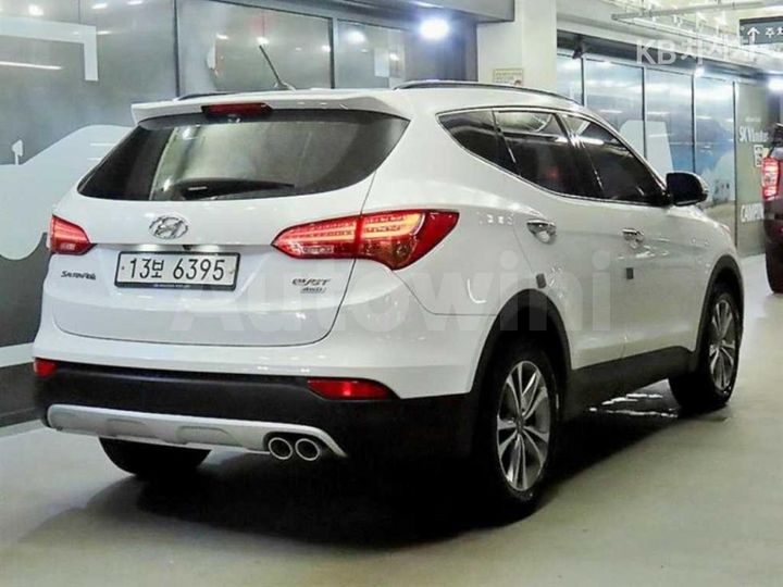 Hyundai SantaFe 2015 — 4