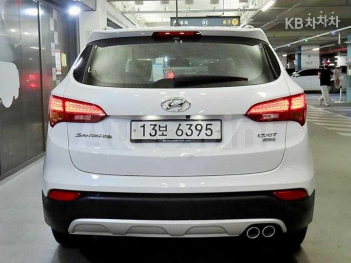 Hyundai SantaFe 2015 — 5