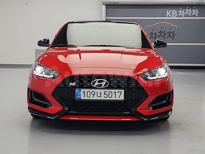 Hyundai Veloster 2023 — 2