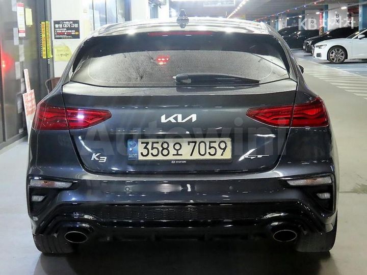 Kia K3 2022 — 5
