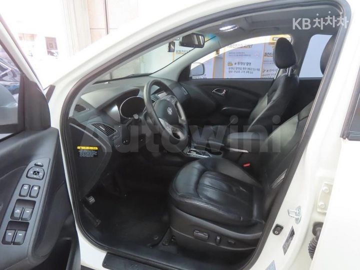 Hyundai Tucson 2013 — 5