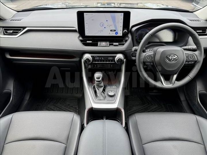 Toyota RAV4 2024 — 2