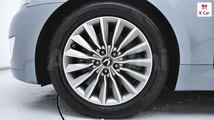 Hyundai Equus 2014 — 5