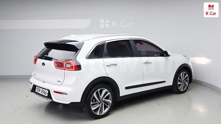 Kia Niro 2017 — 4
