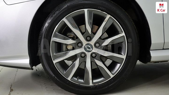 Renault SM5 2018 KNMA4C2BMJP163276 — 5