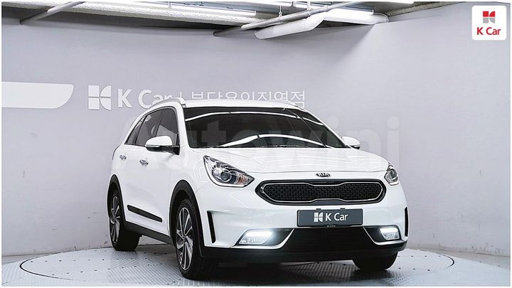 Kia Niro 2017 — 3