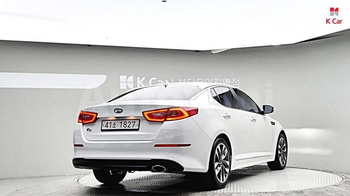 Kia K5 2015 KNAGN419BFA602445 — 4