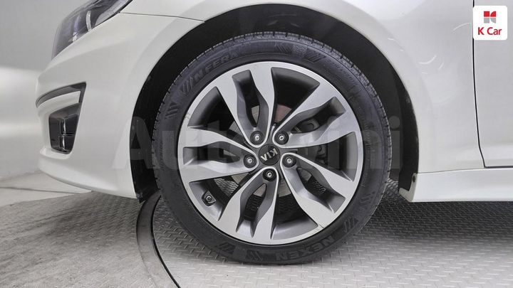 Kia K5 2015 KNAGN419BFA602445 — 5