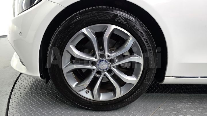 Mercedes Benz C Class 2016 — 4