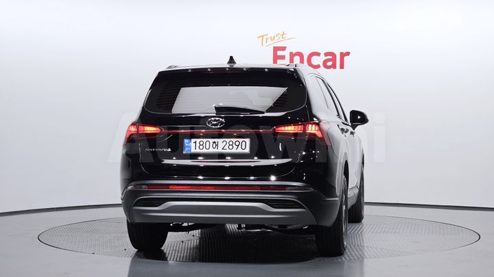 Hyundai SantaFe 2023 — 4