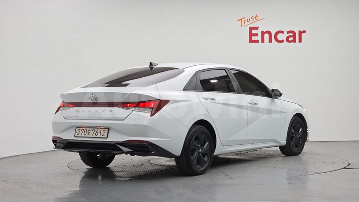 Hyundai Avante 2023 — 2
