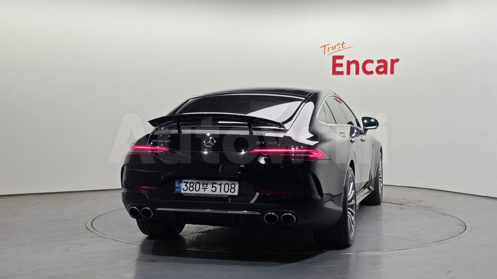 Mercedes Benz AMG GT 2021 — 4