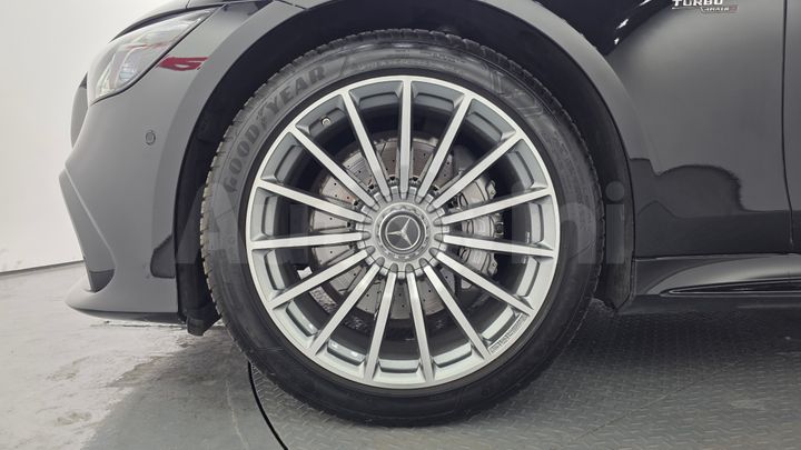Mercedes Benz AMG GT