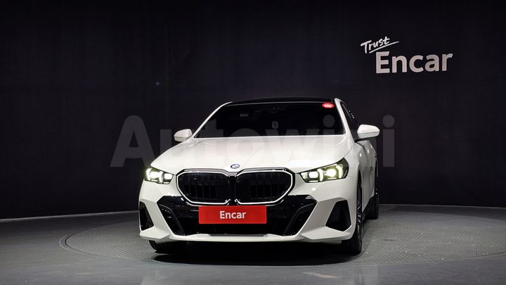 BMW 5 Series 2025 — 3