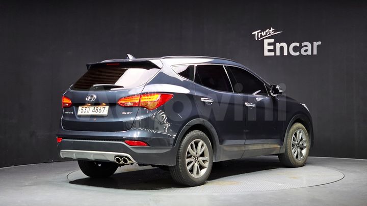 Hyundai SantaFe 2015 — 2