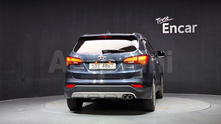 Hyundai SantaFe 2015 — 4
