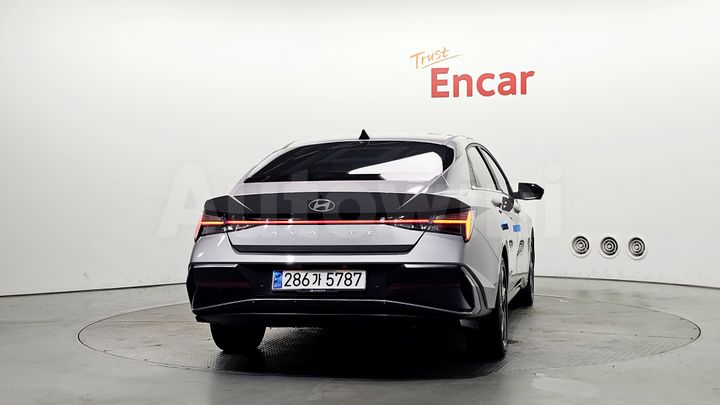 Hyundai Avante 2024 — 4