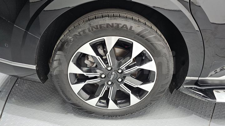 Kia Carnival 2023 — 5