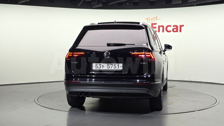 Volkswagen Tiguan 2018 — 4