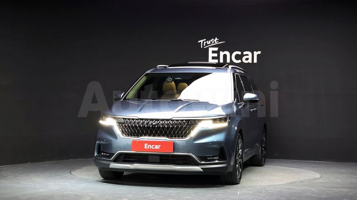 Kia Carnival 2023 — 3