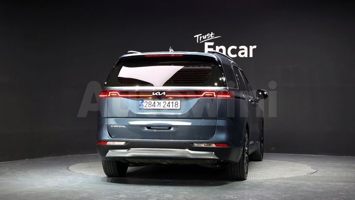 Kia Carnival 2023 — 4